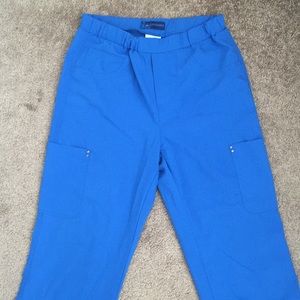 Koi scrub pants. Small